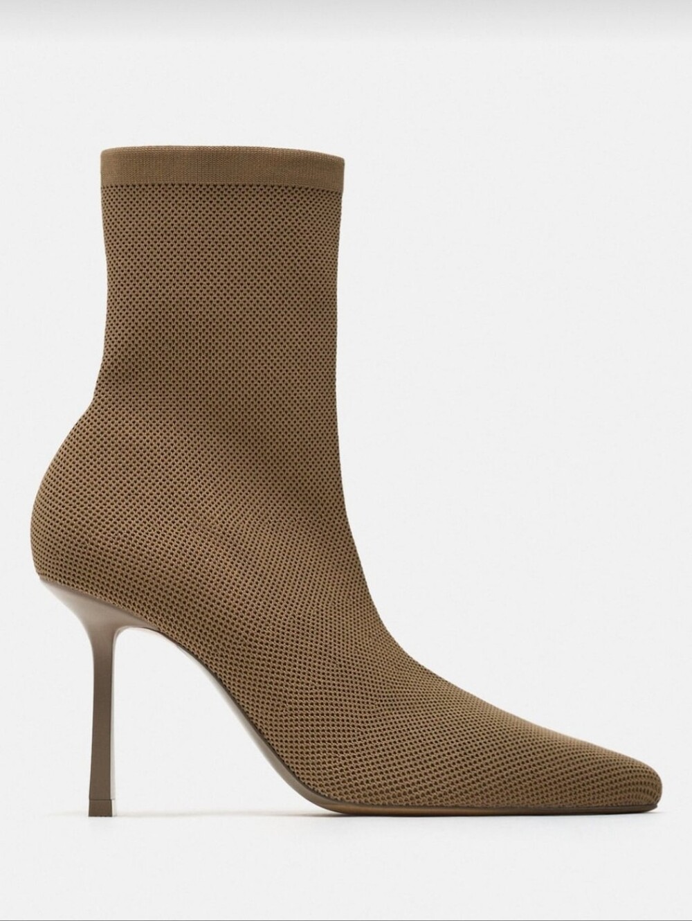 Zara Nude Stretch Fabric Heeled Sock Ankle Boot Stretch Sz 8 / 39 Nude Brown